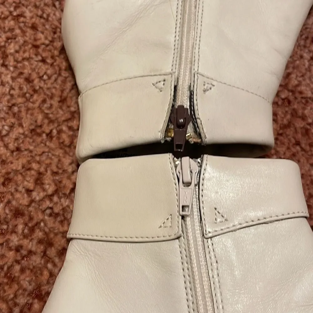 White Mountain Paramount Square Toe Zip Up Ankle Boots. Off White 8